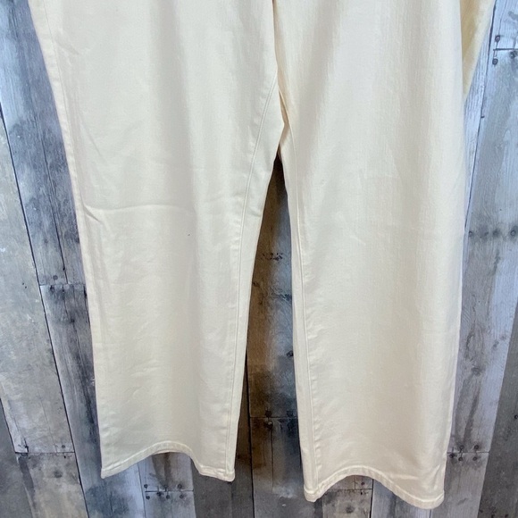 DL1961 Mara Mid Rise Straight in Parchment Size 18 New! - Picture 5 of 16